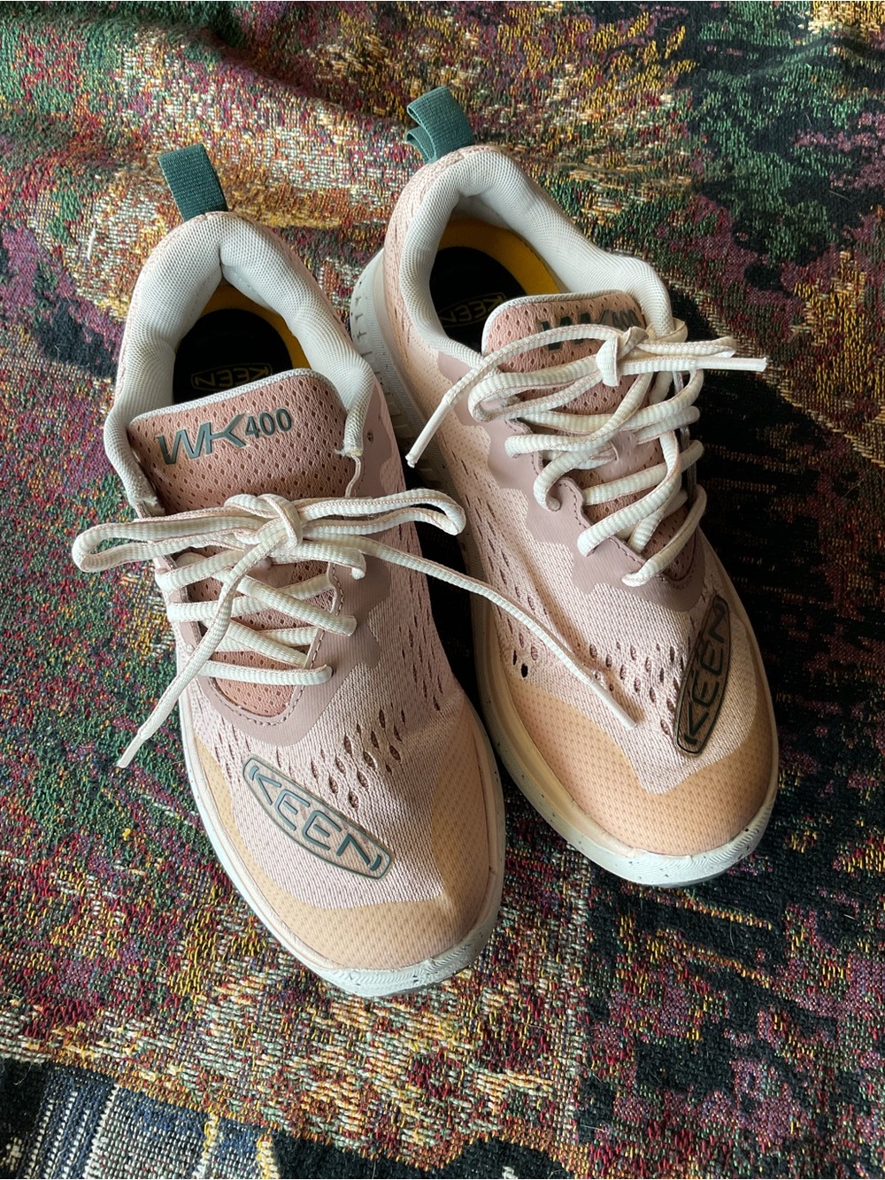 KEEN Women's WK400 Fawn/Peach Whip Walking Sneakers - WK400 Size 8.5